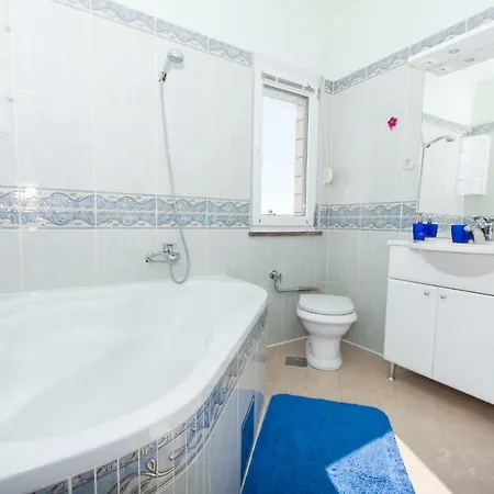 Appartamento Apartman Helli Traù